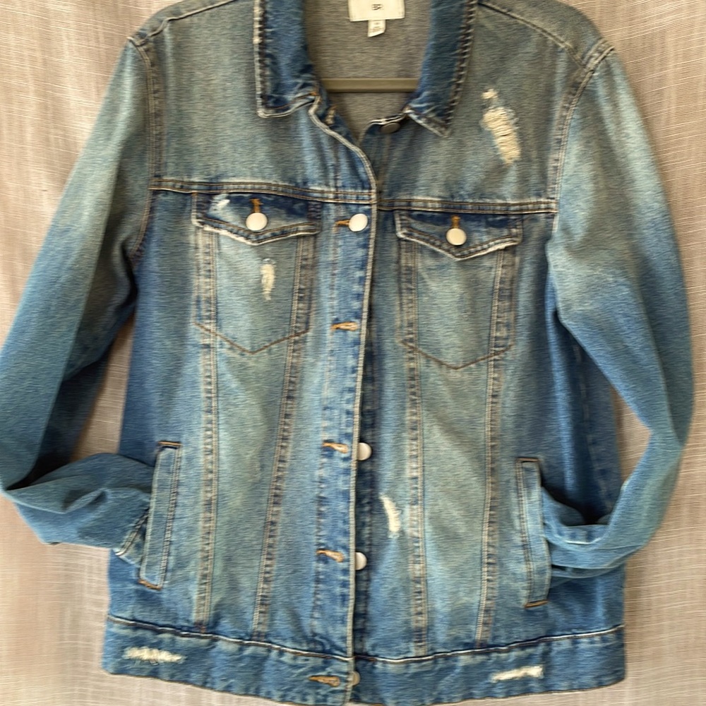 Distressed💙  Jean jacket from Nordstroms
